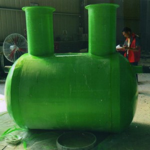 鲁强专业生产 玻璃钢隔油池 环?；喑?地埋式沉淀池 大型化粪池